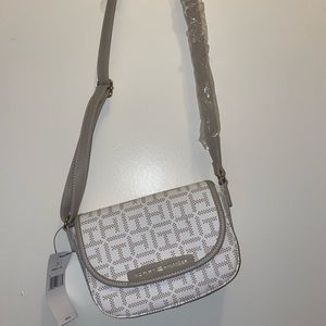 tommy hilfiger purse